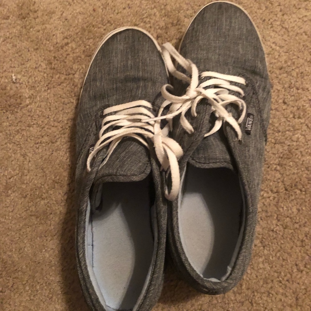 Blue Vans women’s 7.5